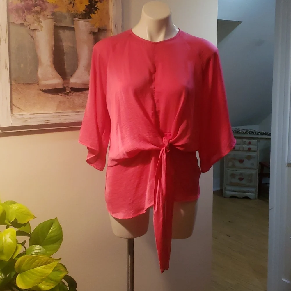 RD & Koko Blouse - Picture 1 of 8